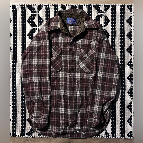 Country Traditional’s by Pendleton Vintage Flannel - Picture 3 of 3